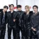 Jin dan RM BTS Tampil Edgy Pakai Gucci di Arirang World Tour Paris