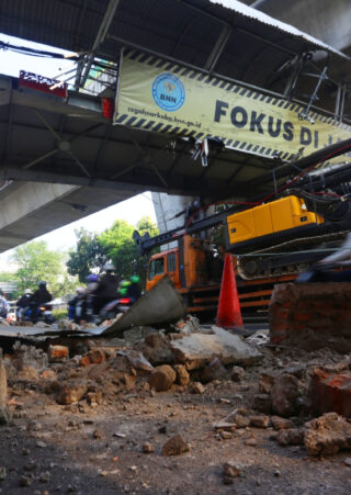 JPO Tendean Diganti Pelican Crossing Sementara, Sudah Bisa Digunakan Pejalan Kaki