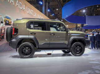 Jusuf Hamka Pesan 61 Unit Toyota Land Cruiser FJ di GIIAS 2026