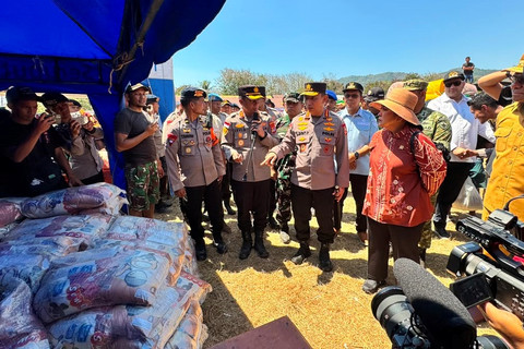 Kapolri Pastikan Bantuan untuk Korban Gempa NTT Segera Didistribusikan