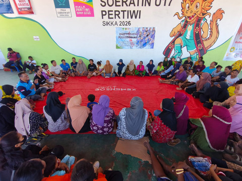 Kemensos dan Relawan Berikan Dukungan Psikososial Korban Bencana di Sikka