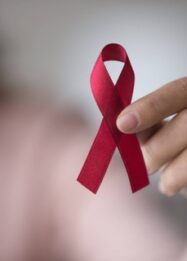 Ketika Generasi Muda Terancam HIV: Tantangan dan Solusi Pencegahan Sejak Dini