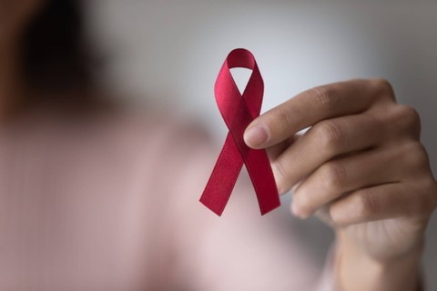 Ketika Generasi Muda Terancam HIV: Tantangan dan Solusi Pencegahan Sejak Dini