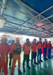 KM Mutiara Sentosa 2 Terbakar, SAR Gabungan Evakuasi 227 Penumpang Selamat