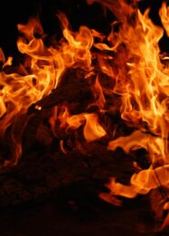 KMP Mutiara Sentosa 2 Terbakar di Perairan Sumenep, Bawa 250 Penumpang, Belum Ada Laporan Korban