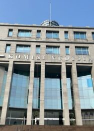 KY Bongkar 121 Hakim Terjerat Skandal Pelecehan, Selingkuh, Hingga Akali Absen