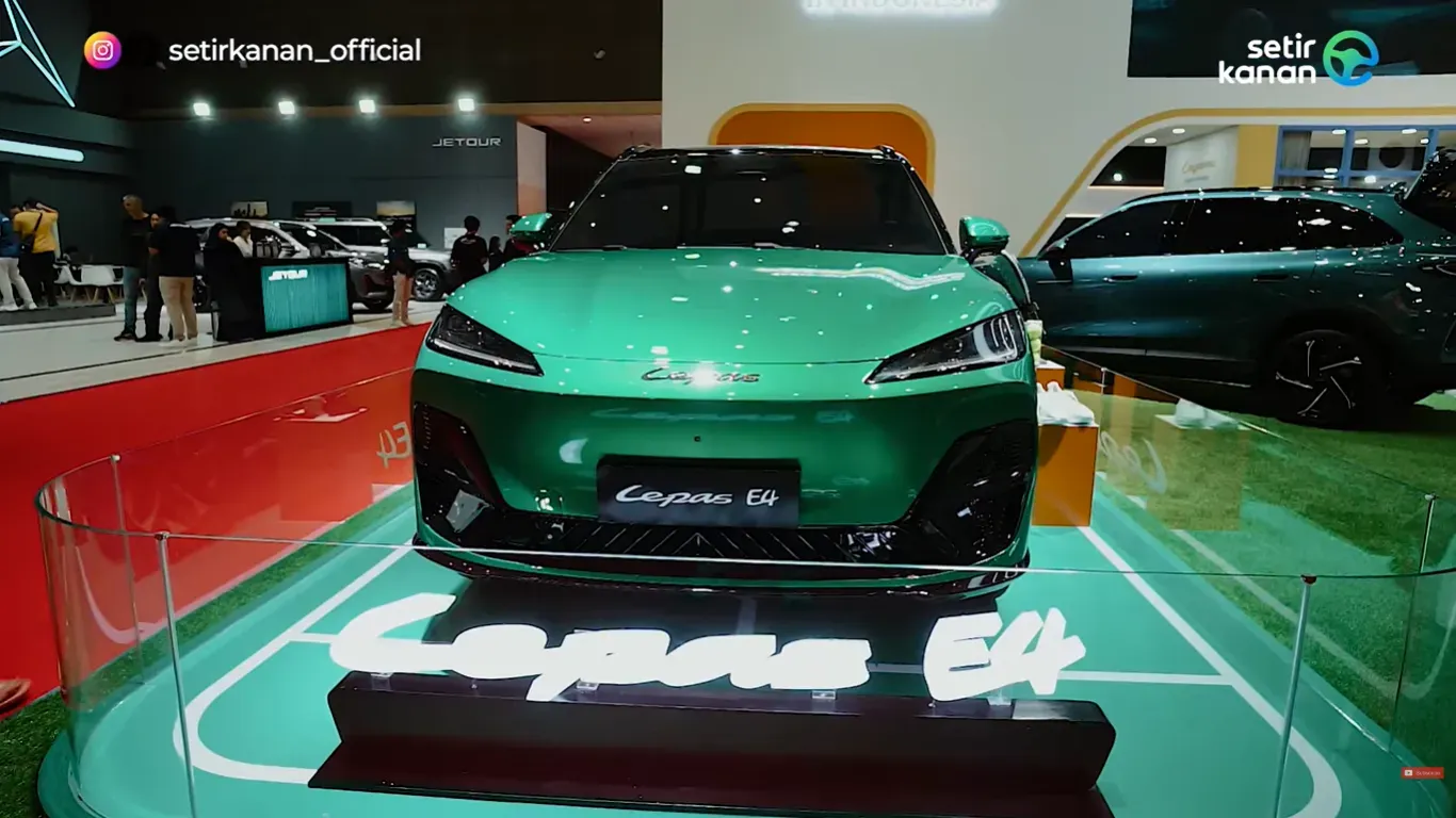 Lepas E4 EV Resmi Meluncur di GIIAS 2026, SUV Listrik Rp339 Juta dengan Jarak Tempuh 600 Km