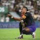 Makna di Balik Selebrasi Spider-Man Raphinha, Bujukan untuk Julian Alvarez