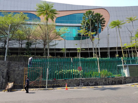 Mal di Sleman Dipasangi Pagar Besi, Ini Kata Asosiasi Mal