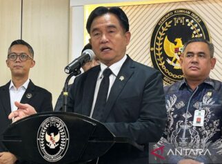 Marak Terduga Maling Mati Diamuk Massa, Menko Yusril Soroti di Mana Aparat Hukum