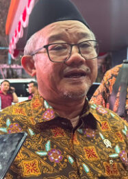 Mendikdasmen Jelaskan Perbedaan Kompleksitas Sistem Pendidikan Indonesia dan Singapura