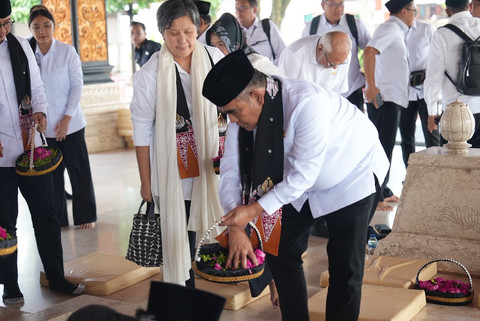 Muzani Ziarah ke Makam Bung Karno Jelang HUT RI, Ingatkan Hargai Jasa Pahlawan