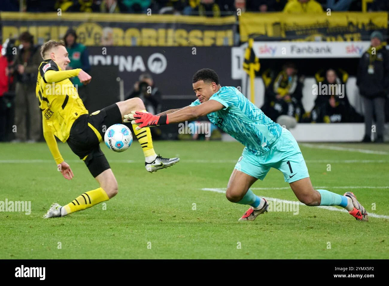 Noah Atubolu dan Peran Borussia Dortmund dalam Dilema Transfernya