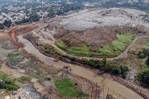 Normalisasi Kali Pesanggrahan di Depok untuk Mengatasi Banjir dan Longsoran Sampah