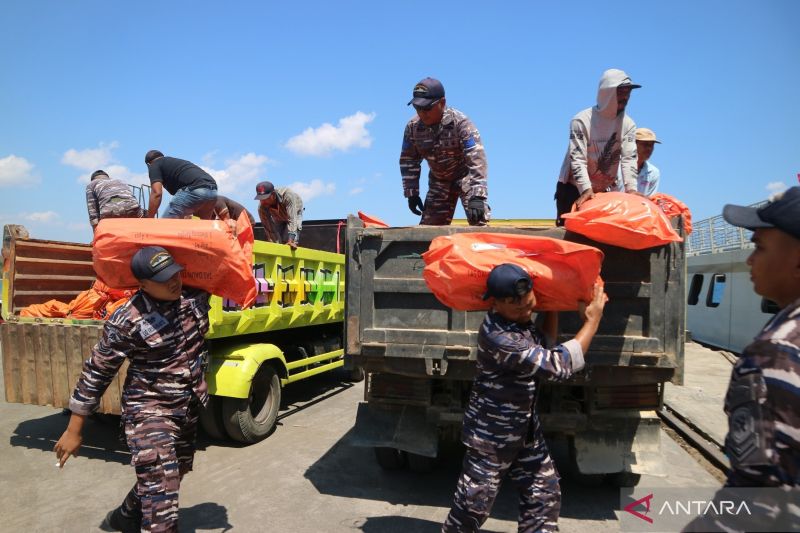 Pemerintah Pastikan Kebutuhan Pangan Warga Terdampak Bencana Terpenuhi dengan Stok Beras NTT 39.000 Ton