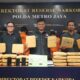 Polda Metro Jaya Gagalkan Peredaran 27,96 Kg Ganja di Jakarta Timur, Tiga Tersangka Ditangkap