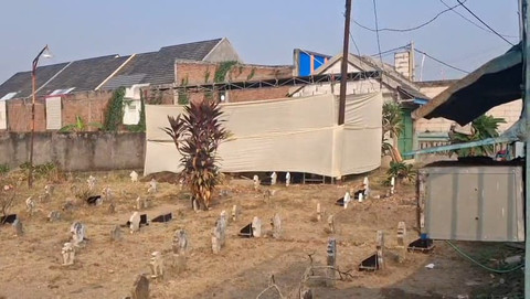 Polisi Bongkar Makam Eks Pegawai Kejari Mojokerto Ada Kejanggalan