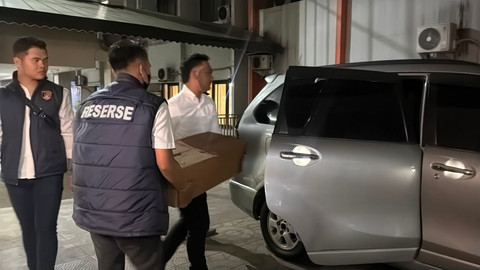 Polisi Temukan 117 Butir Peluru Berbagai Kaliber Saat Olah TKP di Sekolah Jaksel