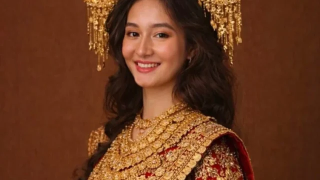 Potret Ayu Zhafira, Finalis Miss Universe Norway 2026 yang Menginspirasi sebagai Guru di SD Indonesia