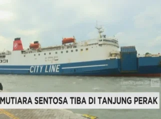 Ratusan Korban KM Mutiara Sentosa 2 Tiba di Tanjung Perak dan Kalianget