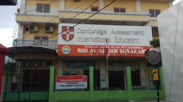 Ratusan Siswa SDII Standar Cambridge Solo Keracunan MBG, SPPG Yayasan Al Abidin Ditutup