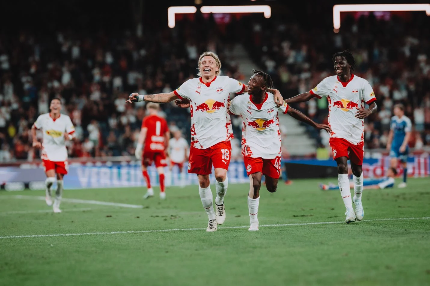 Red Bull Salzburg Melaju ke Liga Europa Setelah Menang Telak atas Mjallby