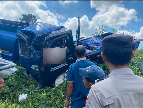 Rombongan Mahasiswa KKN Ditabrak Truk Tangki di Kalsel, 7 Orang Tewas