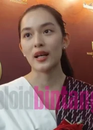 Shanna Shannon Terharu dengan Sambutan Warga Surabaya di Spesial Screening Film Dan Bandung