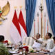 Terima Panglima TNI dan Kepala Staf Angkatan, Prabowo Bahas Program Jembatan Desa hingga Air Bersih