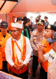 Tinjau Lokasi Terparah, Mendagri Minta Pemda Percepat Pendataan Dampak Gempa NTT