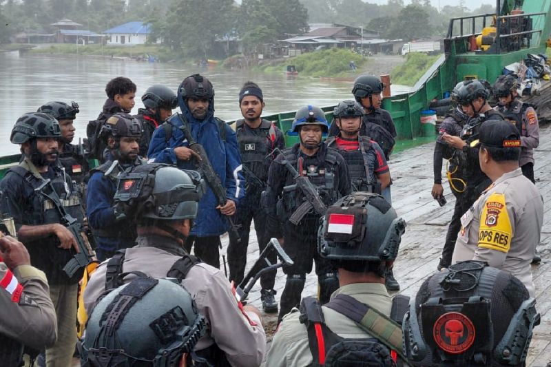 TNI-Polri Masuk Kategori Profesi Rawan Serangan Heat Stroke, Cegah dan Kenali Gejalanya