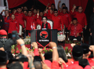 Upacara HUT 81 RI di Sekolah PDIP, Megawati Ajak Doakan Korban Gempa NTT