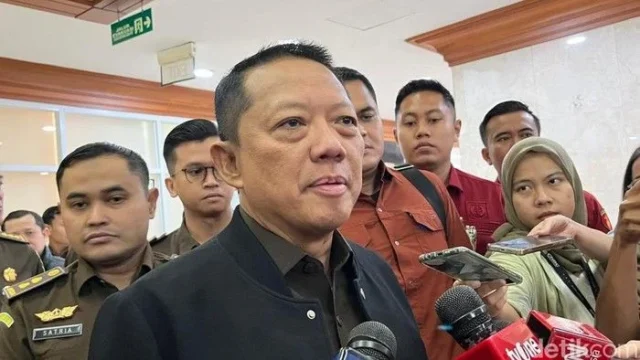 Usut Aliran Dana Febrie Adriansyah, Tim Sembilan Kejagung Garap Saksi AS dan H
