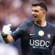 Baru Gabung Chelsea, Emiliano Martinez Langsung Menyingkirkan Robert Sanchez