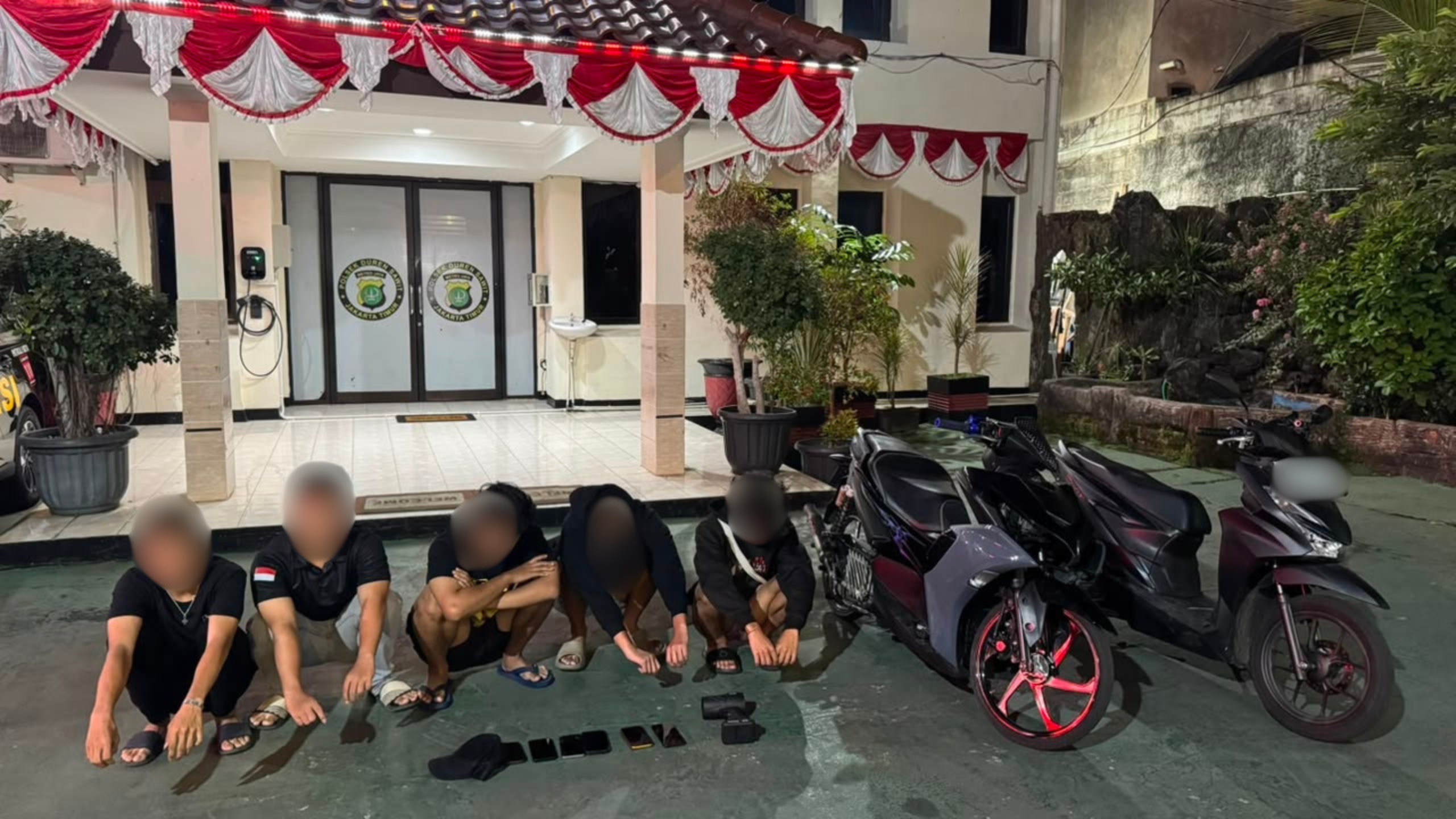 Brimob Polda Metro Jaya Tangkap Kelompok Pemuda Diduga Hendak Balap Liar di Duren Sawit, Jakarta Timur