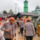 Brimob Polda Sumbar Turun Langsung Tangani Banjir Bandang di Solok