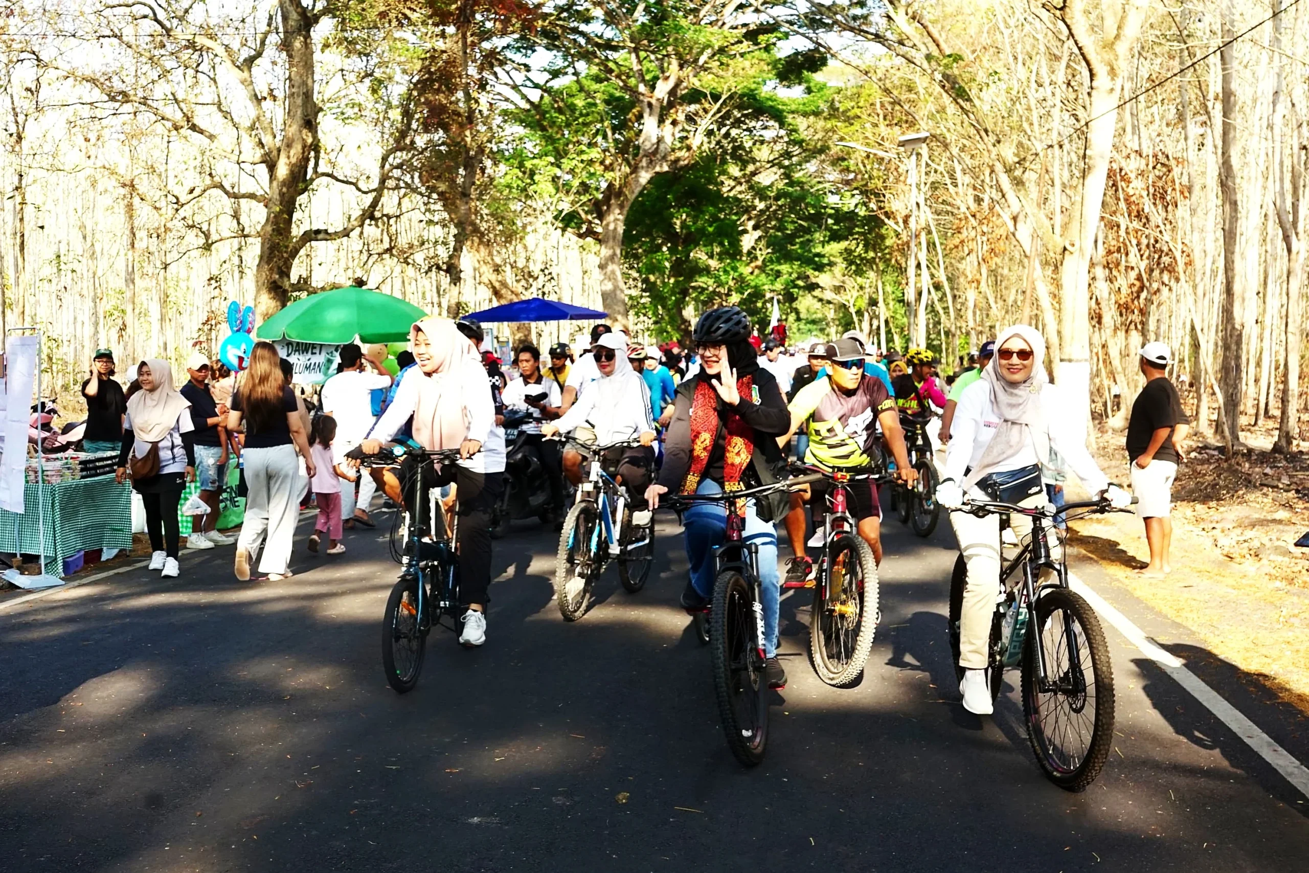 Bupati Ipuk Resmikan Pasar Jati Agung dan Ikuti Gowes di CFD Purwoharjo Banyuwangi