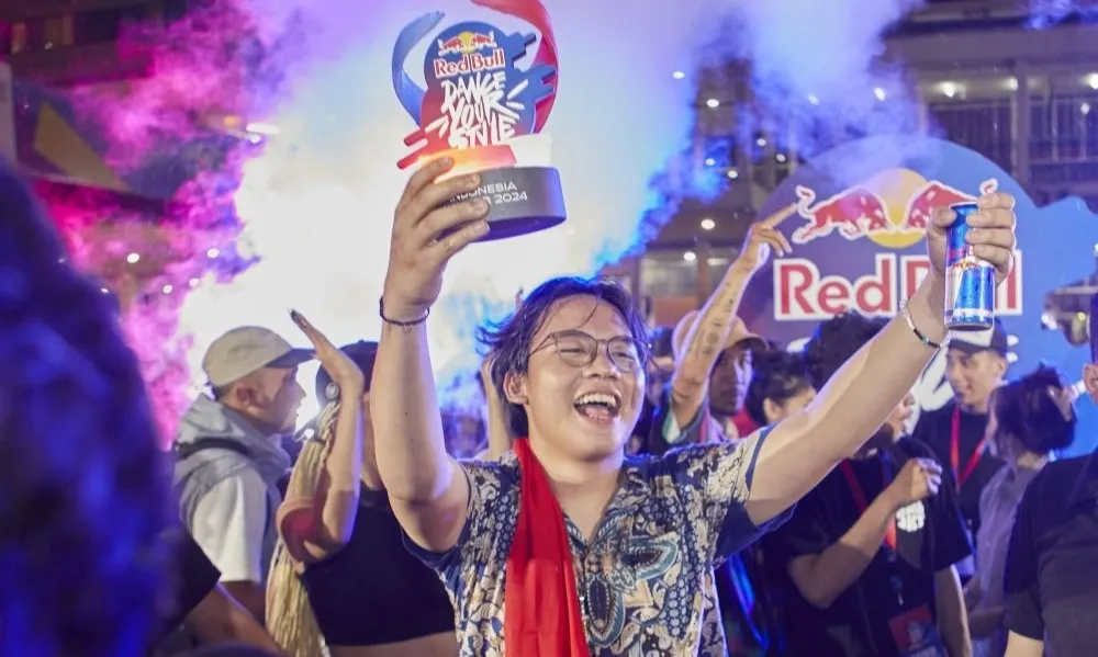 Cetak Sejarah! Stella Aurellia Jadi Wakil Perempuan Pertama Indonesia di Final Dunia Red Bull Dance Your Style