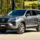 Fortuner Terseret KA Ijen Express di Jember, Sopir Tewas