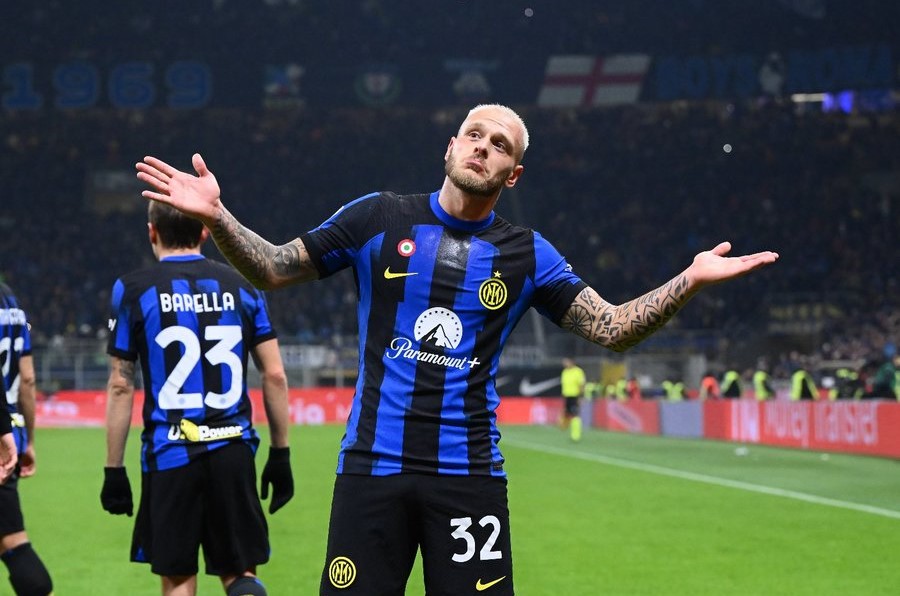 Inter Milan Tak Kunjung Perpanjang Kontrak Federico Dimarco, Barcelona Siap Tampung