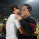 Pertemuan Shin Tae-yong dan Erick Thohir: Pelukan Damai dan Spekulasi Kembalinya Pelatih Timnas Indonesia
