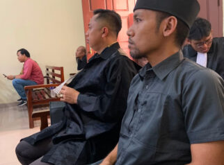 PNS PUPR Way Kanan Didakwa Korupsi BSPS Rp 2,5 M, Keluarga Sebut Arry Ditumbalkan