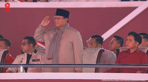 Prabowo-Gibran Saksikan Karnaval Nusantara HUT 81 RI di Monas