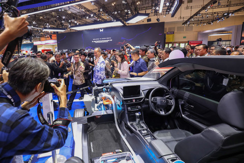 Rasio Kepemilikan Mobil Indonesia Baru 99 Unit per 1.000 Penduduk