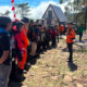 Ribuan Pendaki Padati Gunung Bawakaraeng untuk Kibarkan Merah Putih saat HUT RI