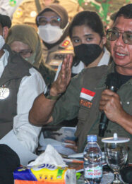 Kepala BNPB Klarifikasi Pernyataan 'Kehidupan Normal' di Tengah Karhutla Kalimantan
