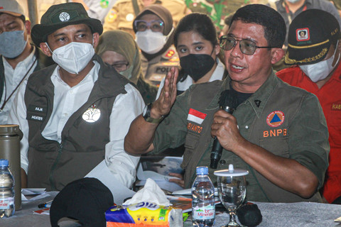 Kepala BNPB Klarifikasi Pernyataan 'Kehidupan Normal' di Tengah Karhutla Kalimantan